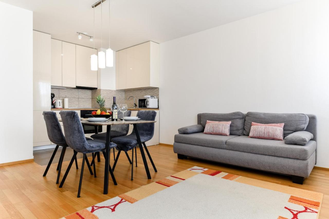 Modern Apartment For 2025' Vacation In Zadar Exteriör bild