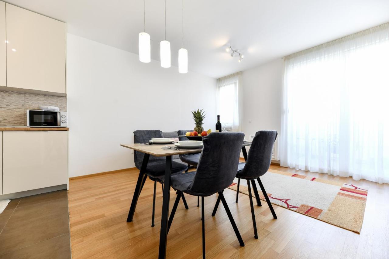 Modern Apartment For 2025' Vacation In Zadar Exteriör bild